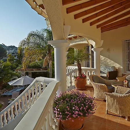 Luxury 5 Bed Mountain Views Heated Pool Games Villa