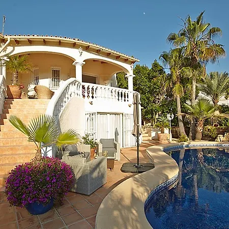 Luxury 5 Bed Mountain Views Heated Pool Games Teulada